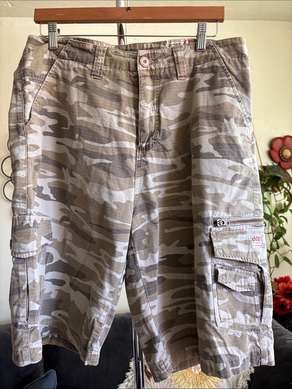 Grunge Y2K Anchor Blue Men’s Camo Cargo Bermuda Shorts Size 34 Tan Khaki Green